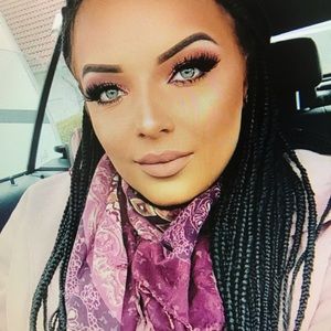 Meet your Posher, Lilianna